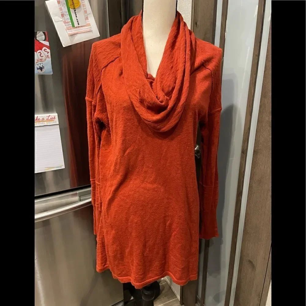 Ruby Moon Sweater 